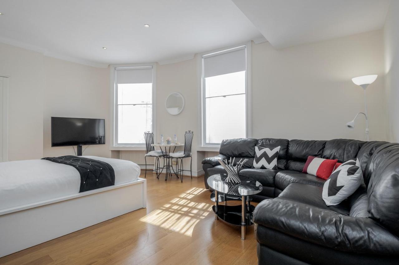 Oxford Street Homestay Londres Exterior foto